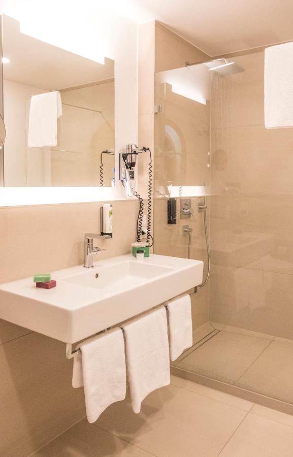 Hotel Elfbuchen كاسيل المظهر الخارجي الصورة