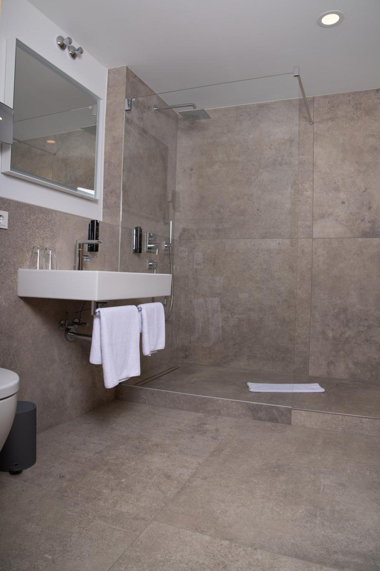 Hotel Elfbuchen كاسيل المظهر الخارجي الصورة