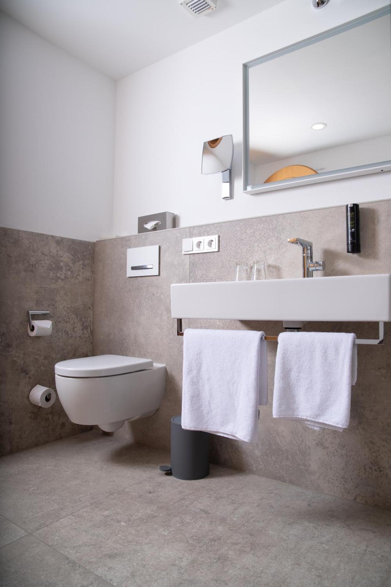 Hotel Elfbuchen كاسيل المظهر الخارجي الصورة